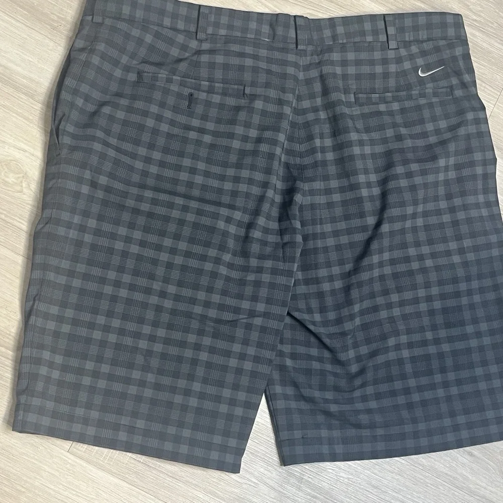 Nike Golf Shorts Mens Size 40 Gray Plaid Flat Front Stretch Chino 452712-010 - Picture 5 of 12